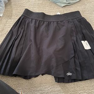 Brand new alo tennis skirt!